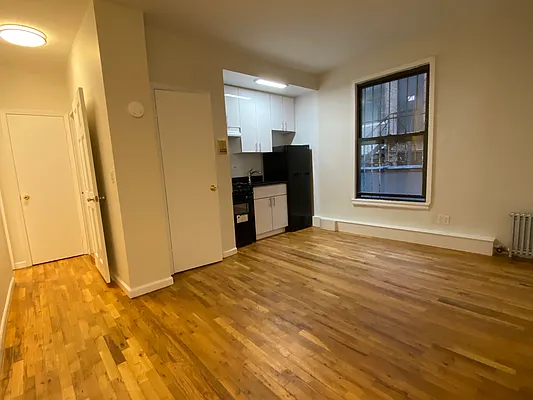 Rented by Oxford Property Group | media 4