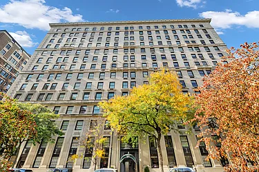 580 Park Avenue in Lenox Hill
