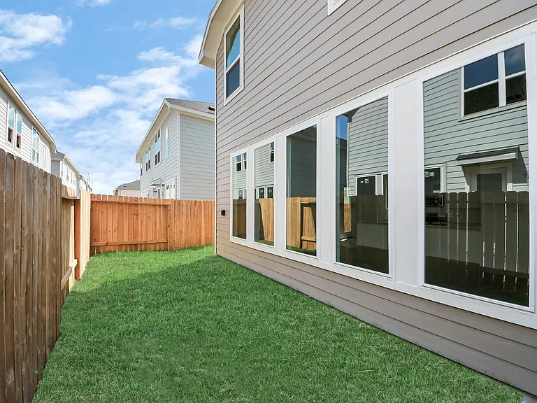 2205 Via Cami Ln — Photo 29