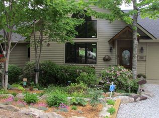 274 Trillium Ct, Sapphire, NC 28774