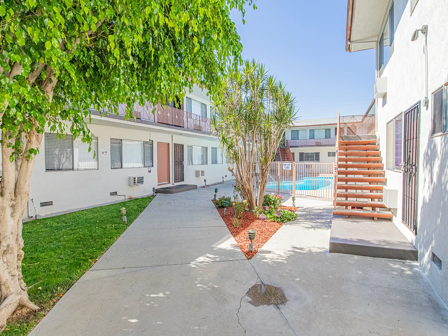 1 bed, 650 sqft, $2,199 — Photo 3