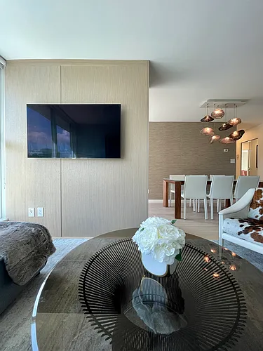 1009 Expo Blvd Photo 1