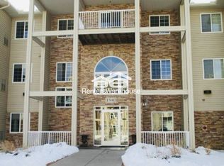 1590 Parkwood Dr APT 312, Woodbury, MN 55125