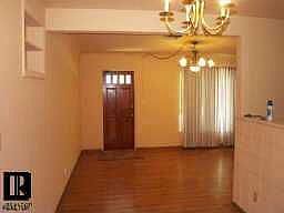 Walk In View