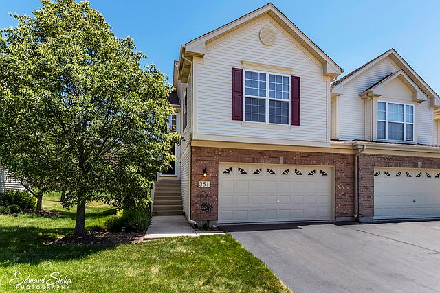 1st image of 351 Emerald Ln #1