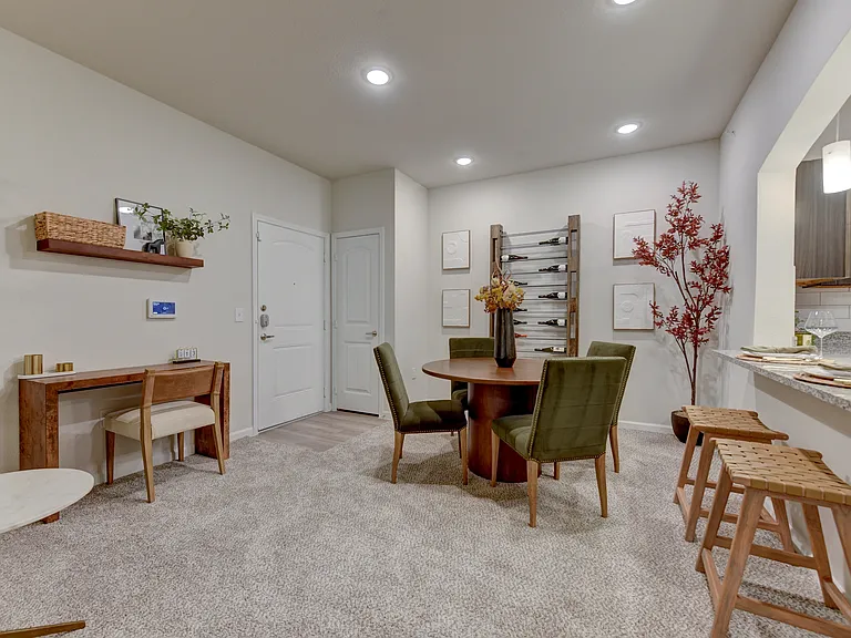 A3-Llano Dining Area