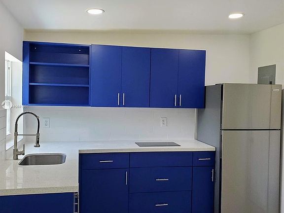 5th image of 265 NE 116th St #E