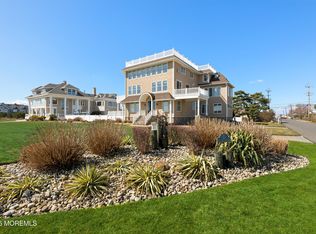 90 Ocean Ave, Monmouth Beach, NJ 07750