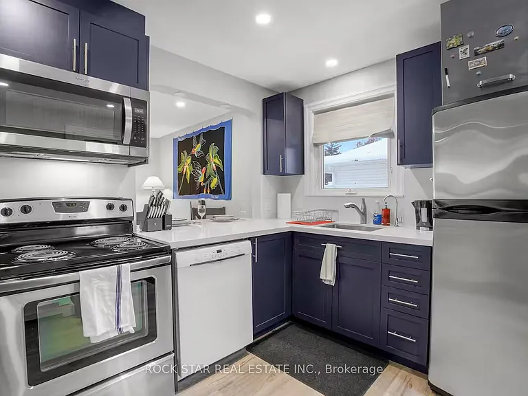 102 Kribs St #MAIN — Photo 12