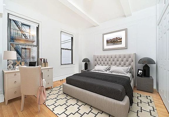 3rd image of 135 E 50th St #8FF