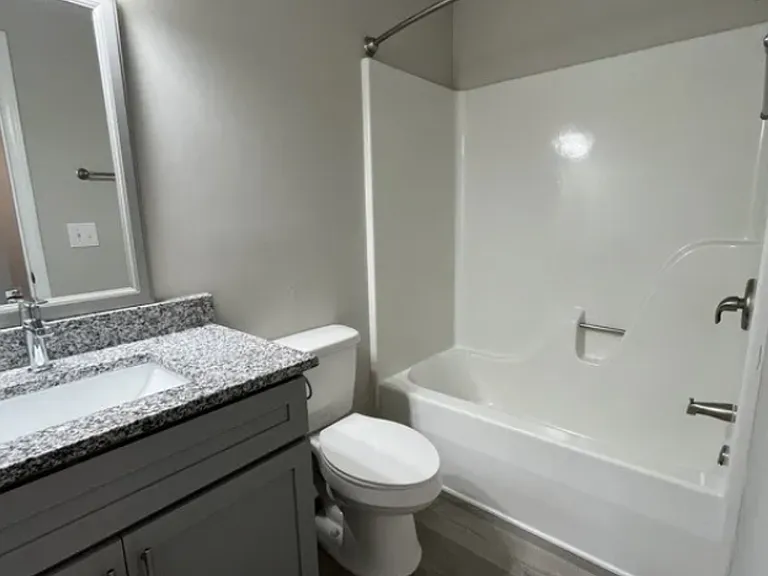 593 Starlight Dr #25 — Photo 1