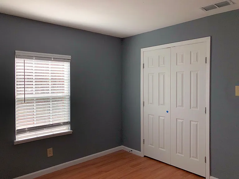 620 E Sears St — Photo 17
