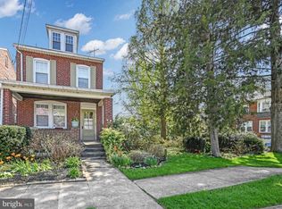 420 Upland Ave, Reading, PA 19611