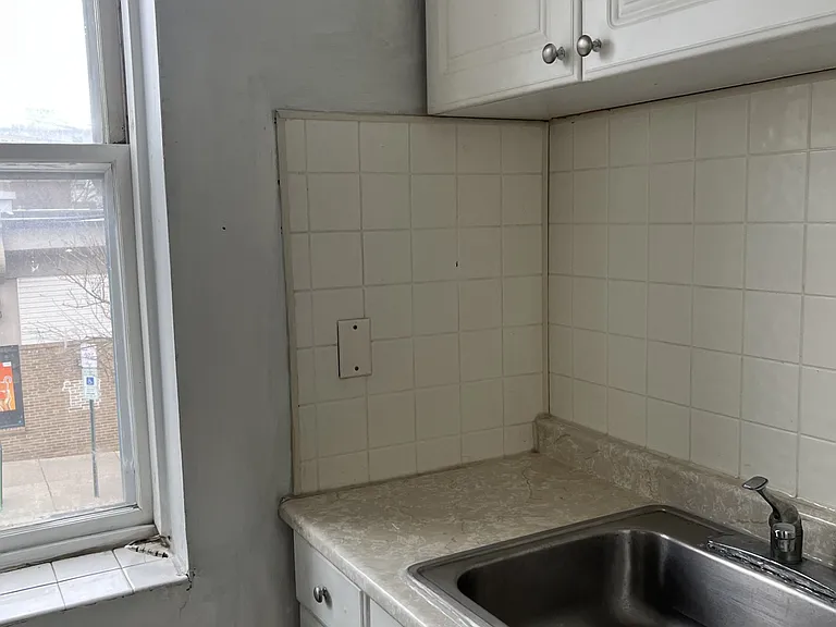 6121 Ridge Ave #B — Photo 6