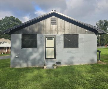 1204 Avondale Dr, Burlington, NC, 27217