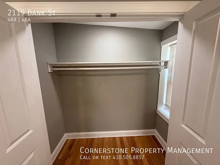 2119 Bank St — Photo 10