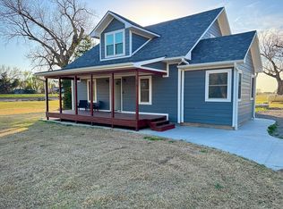 419 Walnut St, Heizer, KS 67530
