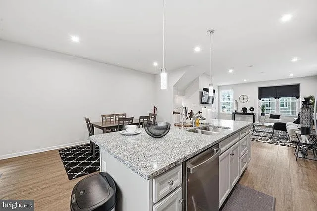 8719 Stevenson Ln — Photo 12