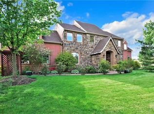 215 Klein Rd, Bath, PA 18014