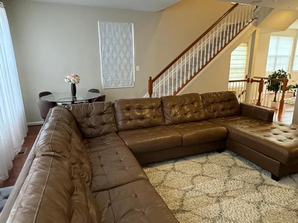 2761 Coppersmith Pl, Bryans Road, MD 20616