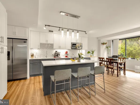4740 Connecticut Ave NW APT 408, Washington, DC 20008