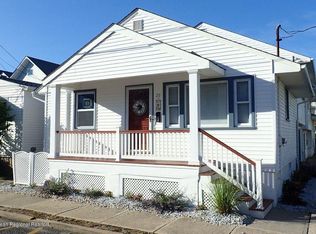 20 McClintock St, Ocean Grove, NJ 07756