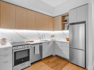 38-27 32nd St #401, Long Island City, NY 11101