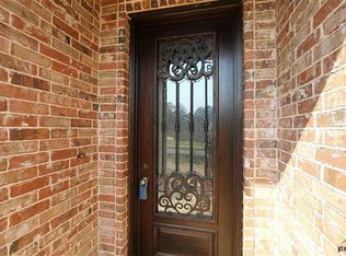 7631 Laurel Springs Ln, Tyler, TX 75703