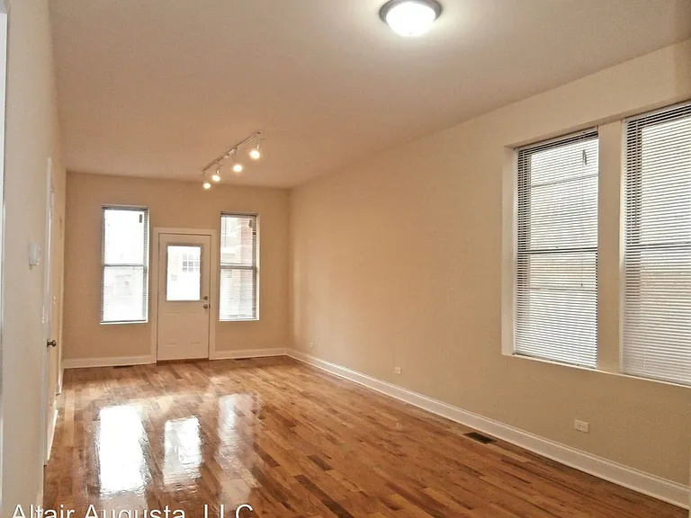 2540 W Augusta Blvd #1F — Photo 7