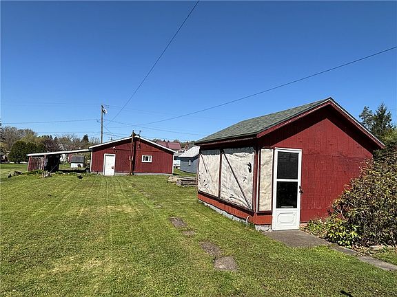 5th image of 631 N Tionesta Ave
