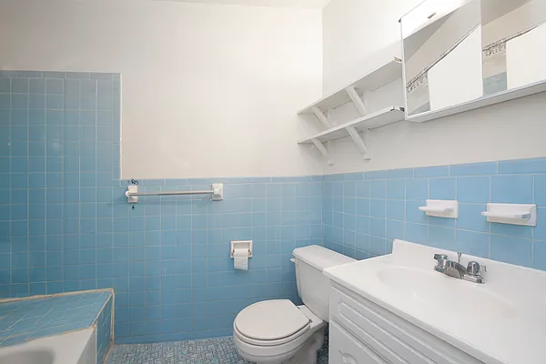 Rented by R New York | media 15