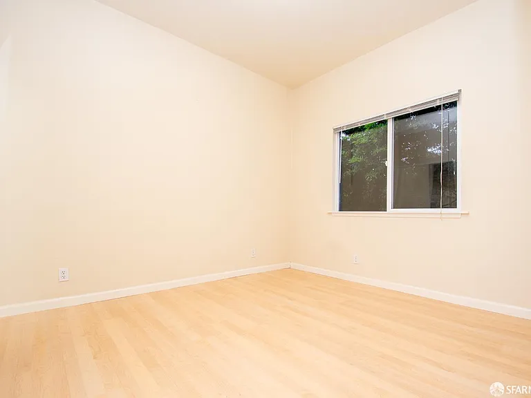 457 Jersey St #5 — Photo 8