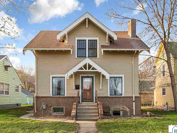 740 Belgrade Ave, North Mankato, MN 56003