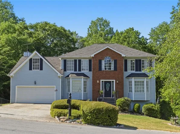 1880 Rocksram Dr, Buford, GA 30519