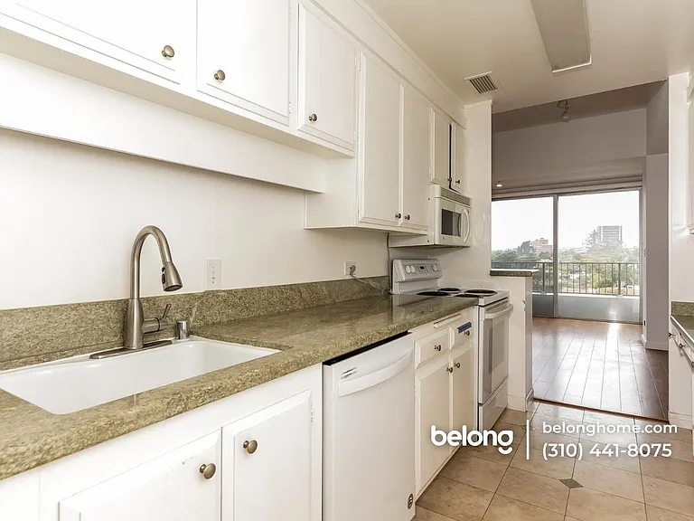 10501 Wilshire Blvd #1204 — Photo 9