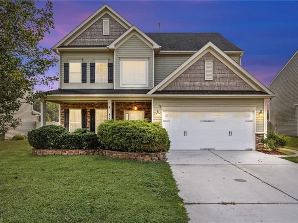6744 Maize Dr, High Point, NC 27265