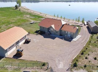 400 Lakeshore Dr, Wee Too Beach, SK S0G1C0