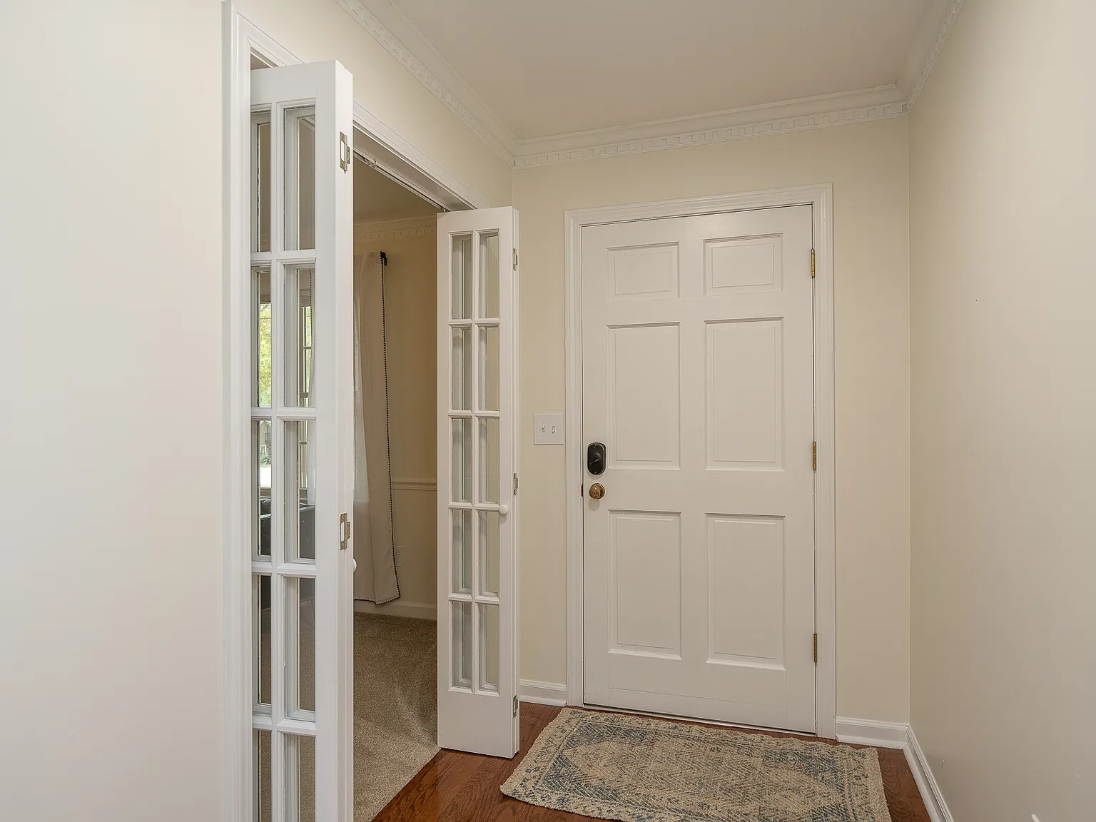 3 bed, 1516 sqft, $3,500 — Photo 4