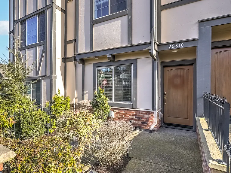 28510 SW Dundee Ln — Photo 4