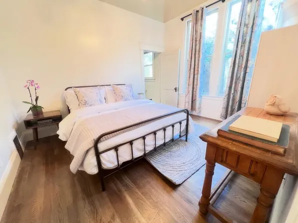 (undisclosed Address), Los Angeles, CA 90026