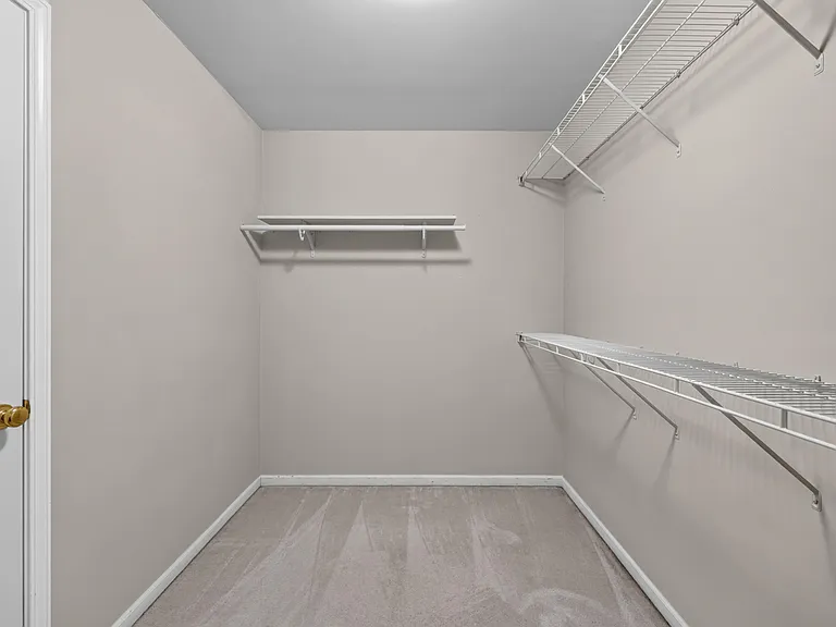 392 Sedgewood Ln — Photo 26