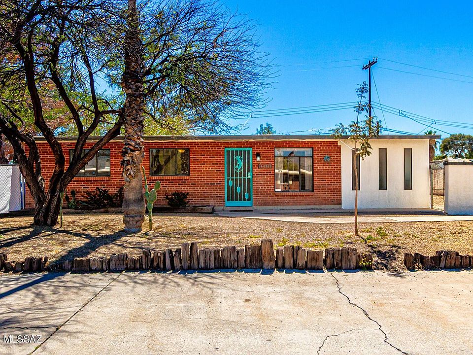 1st image of 6426 E Calle Herculo