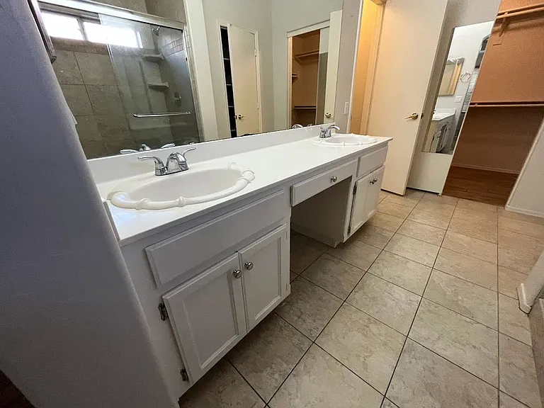 8347 W Audrey Ln — Photo 14