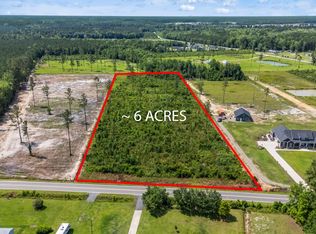 622 Hulls Island Rd., Loris, SC 29569
