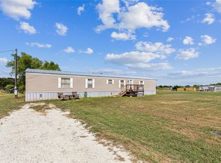 5401 Cross Timber Rd E, Grandview, TX 76050