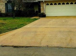 5041 Pine Crest Cir, Texarkana, AR 71854