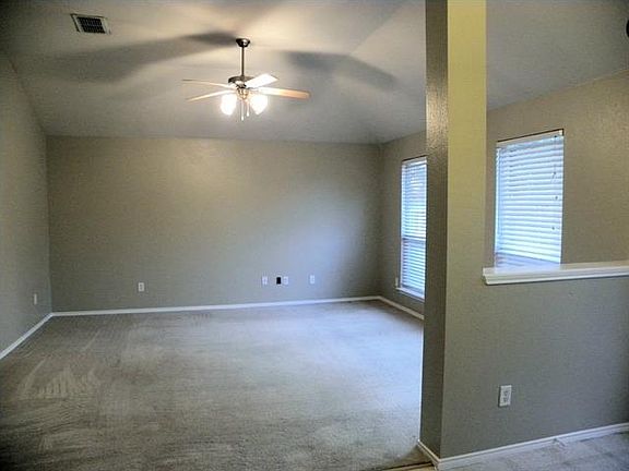 5th image of 9648 Olivia Dr