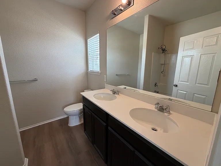 928 Rivers Creek Ln — Photo 19