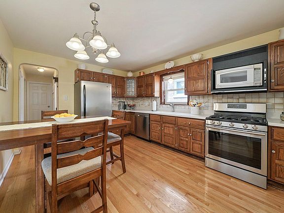 5th image of this home