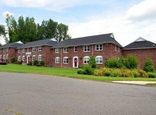 Williamsburg Apartments, Windsor, CT 06095
